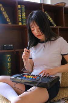 皇上撞着小公主的小说叫什么
